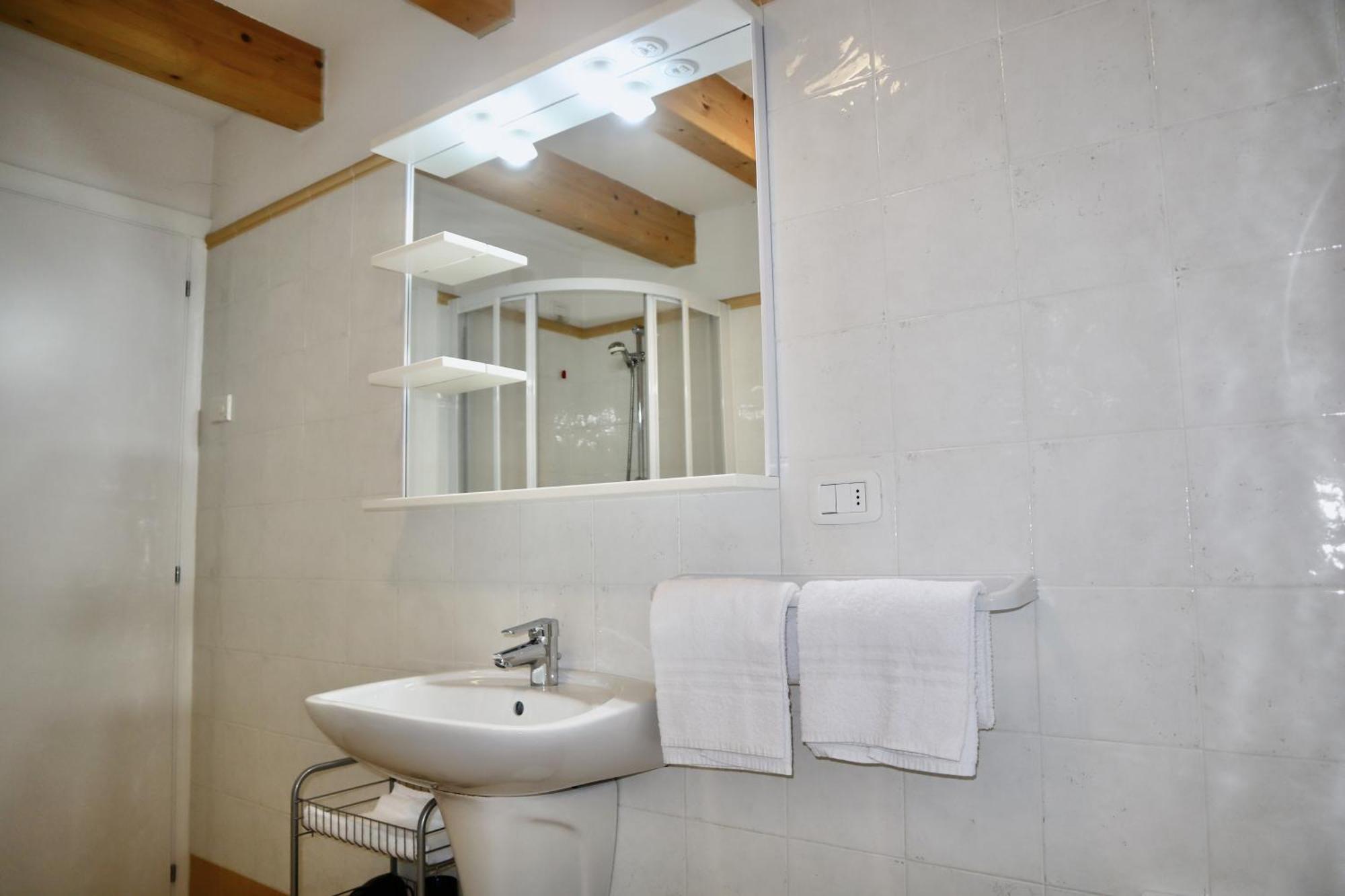 טורבולה Windshouse Apartments מראה חיצוני תמונה